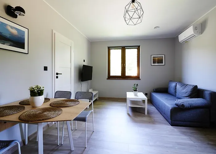 Dom Pod Jesionem מלון *