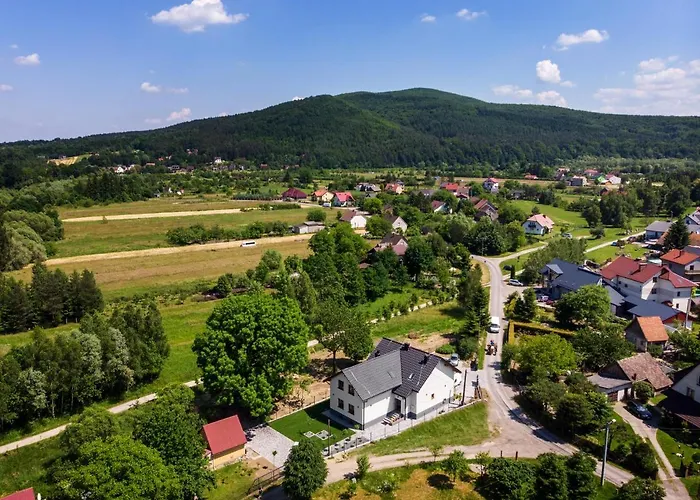 Dom Pod Jesionem מלון *